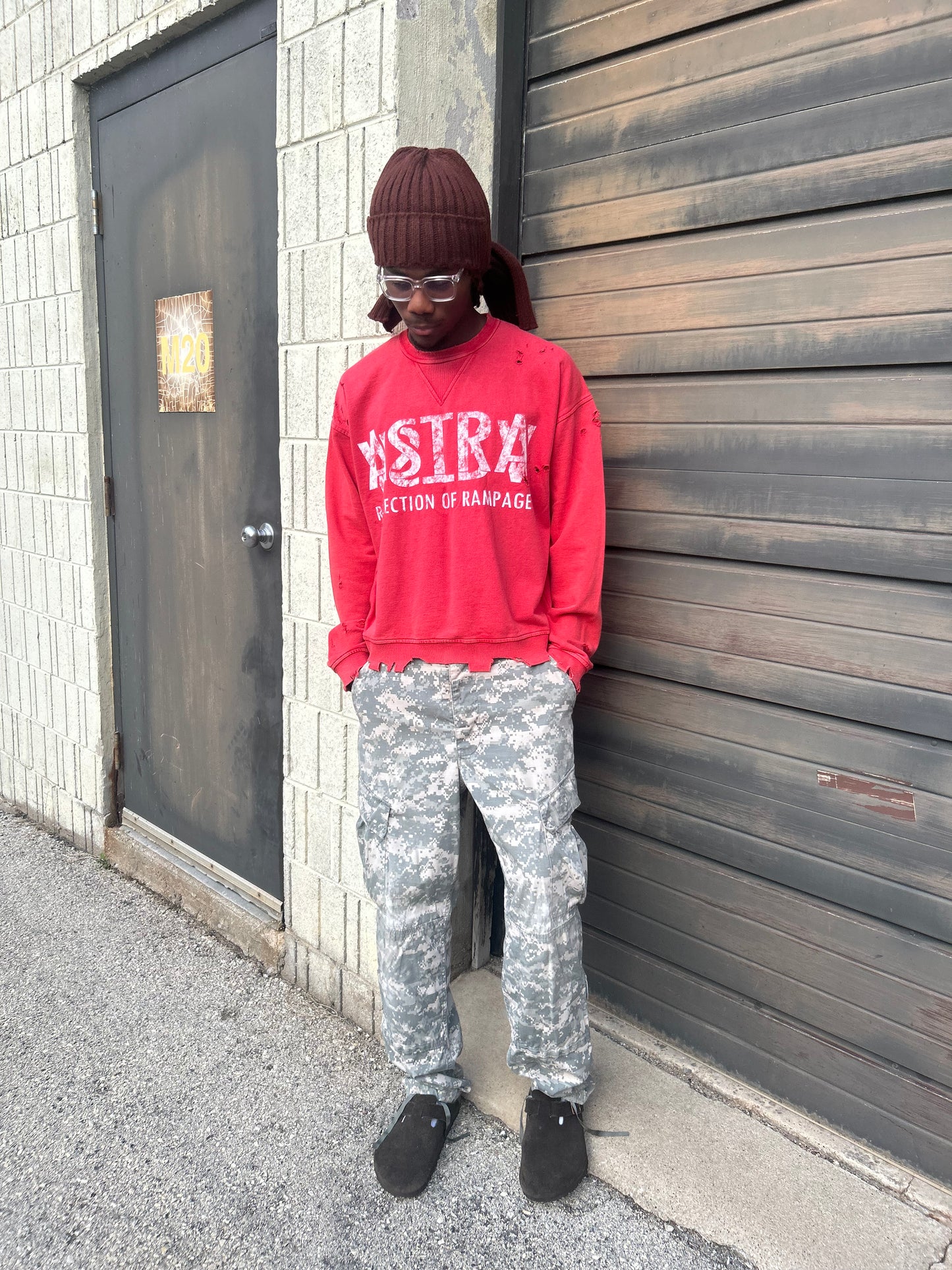 REFLECTION OF RAMPAGE CREWNECK